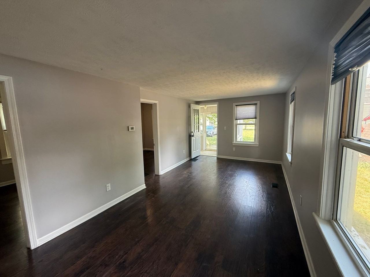 36 34th St Se - Photo 2 of 18