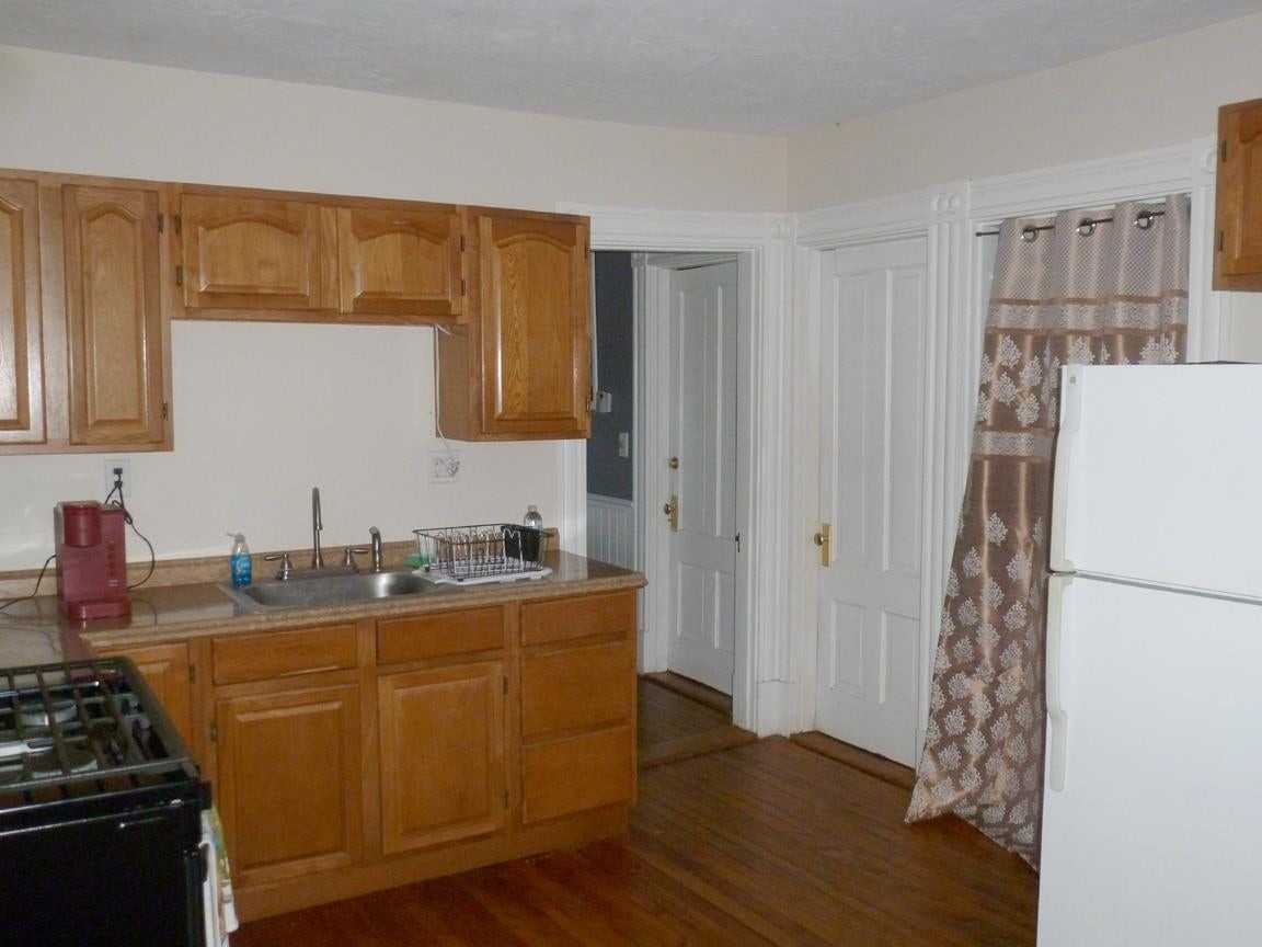 1 Crawford St - Photo 6 of 14