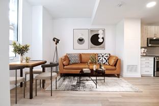 Fifth + Bank - Photo 1 of 1
