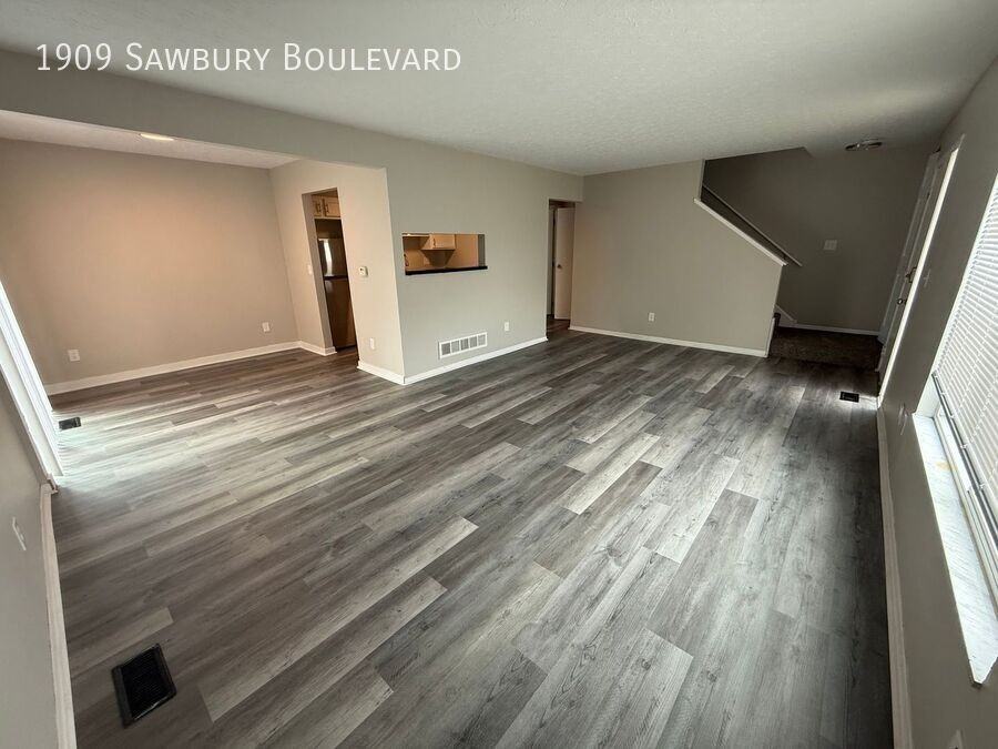 1909 Sawbury Blvd - Photo 3 of 27