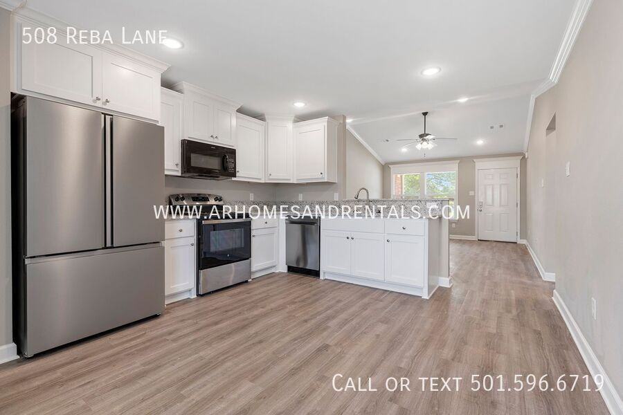 REBA & - Photo 3 of 13