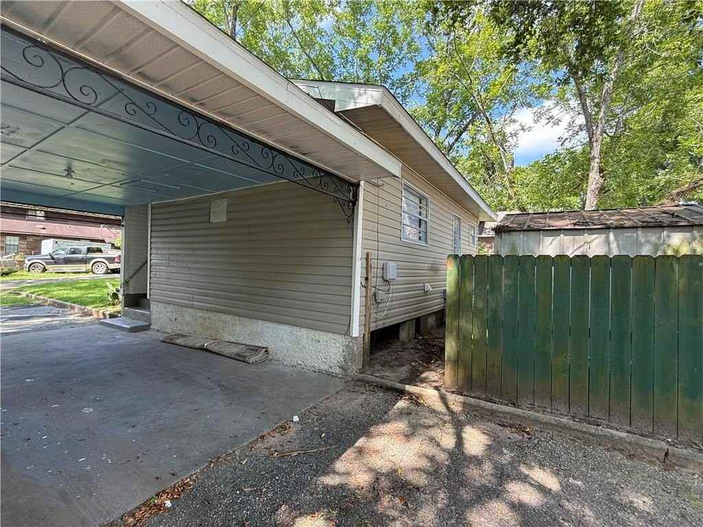 4910 Rainbow Cir - Photo 3 of 11