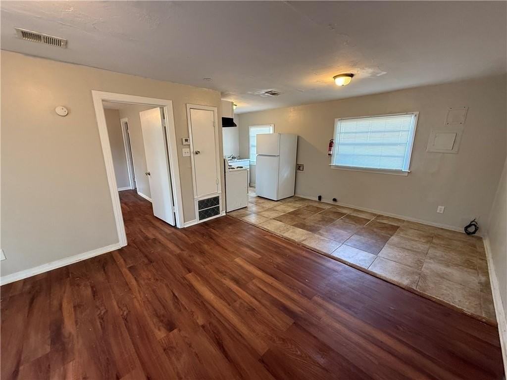 4910 Rainbow Cir - Photo 5 of 11