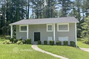 featured image of 2211 Doral Ct Sw