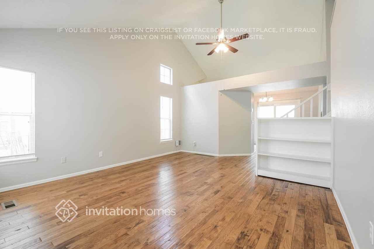 4862 S Tower Way - Photo 5 of 19