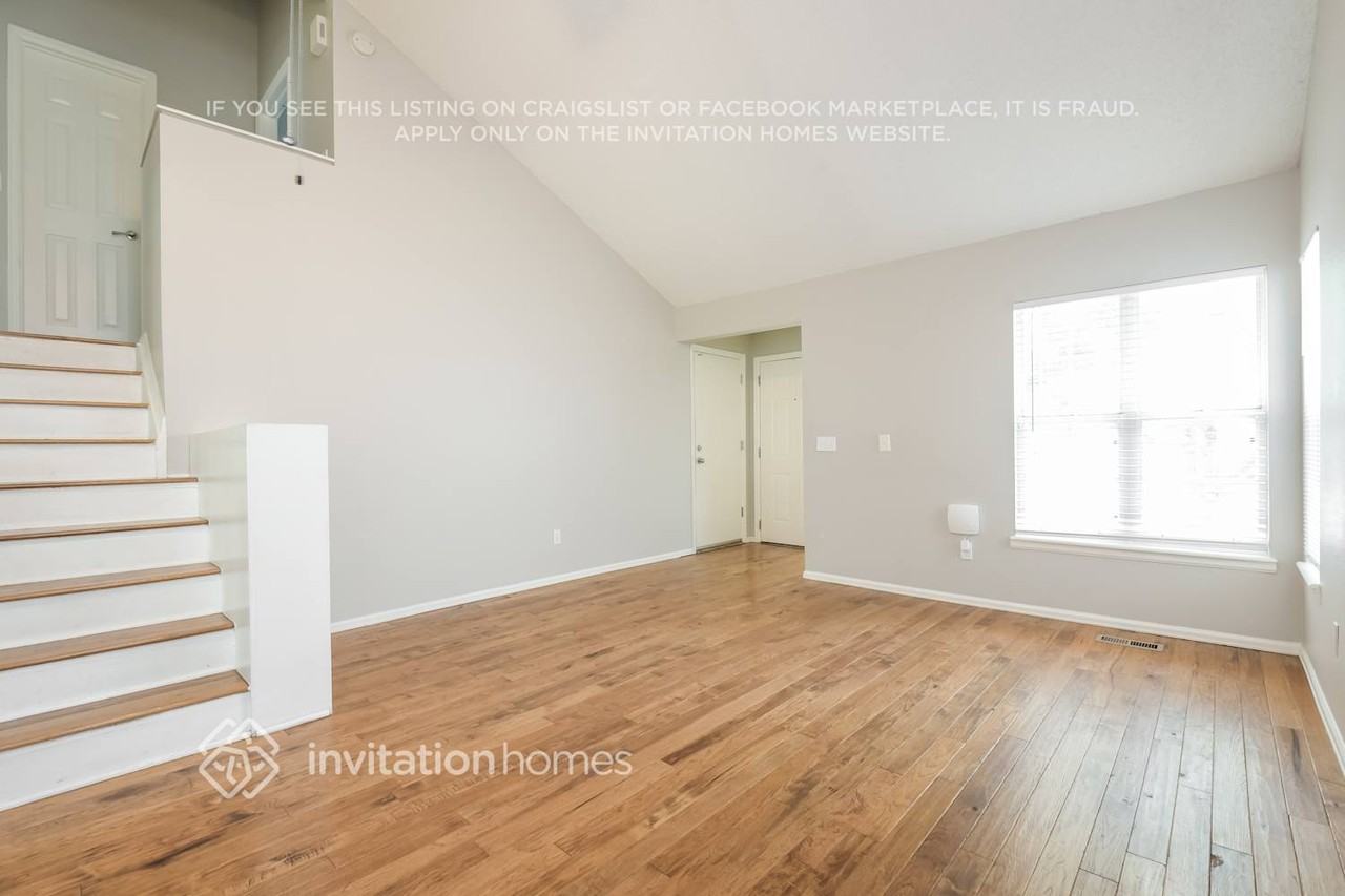 4862 S Tower Way - Photo 6 of 19