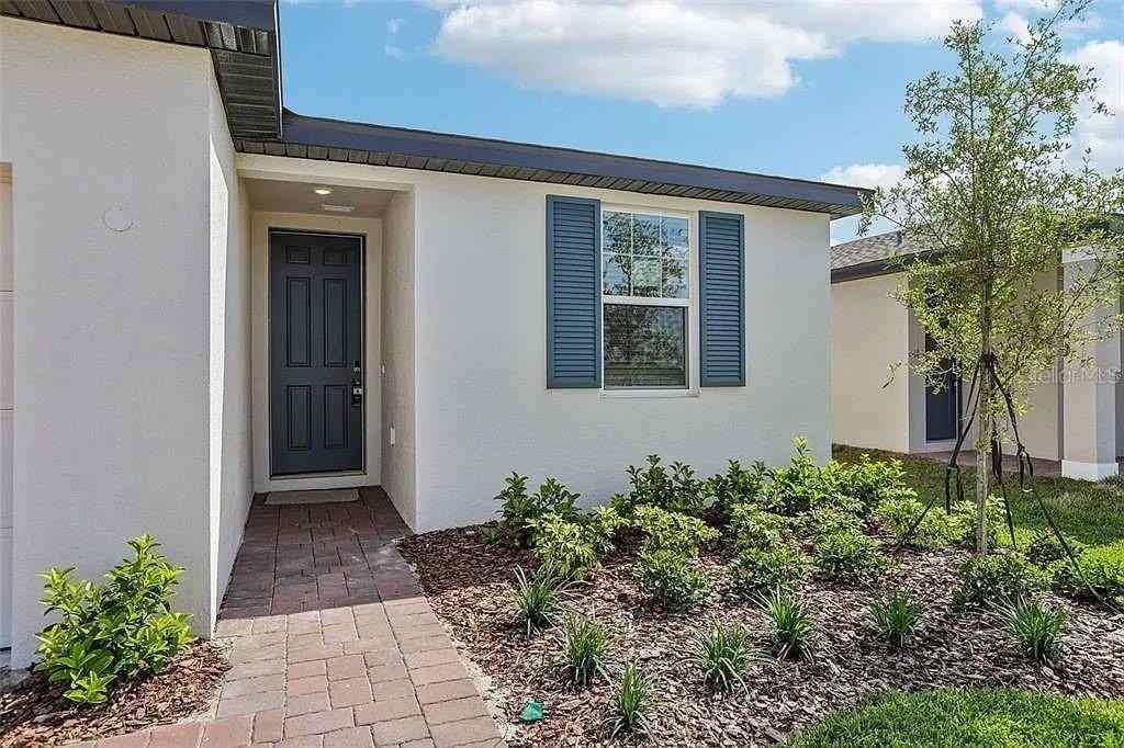 3872 Giorgio Dr - Photo 3 of 16