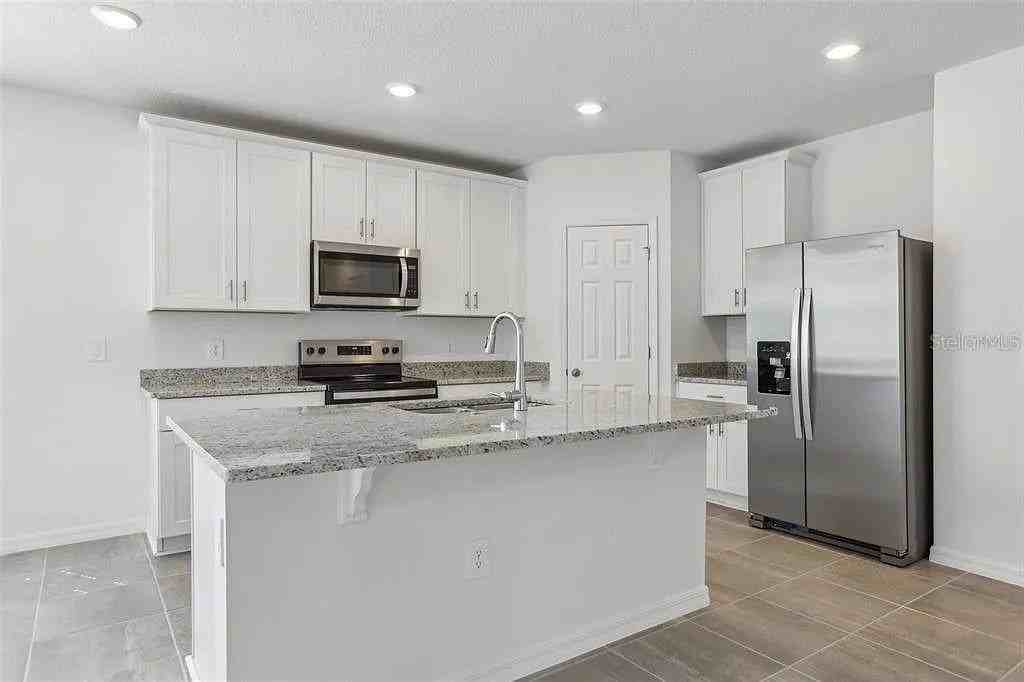 3872 Giorgio Dr - Photo 5 of 16