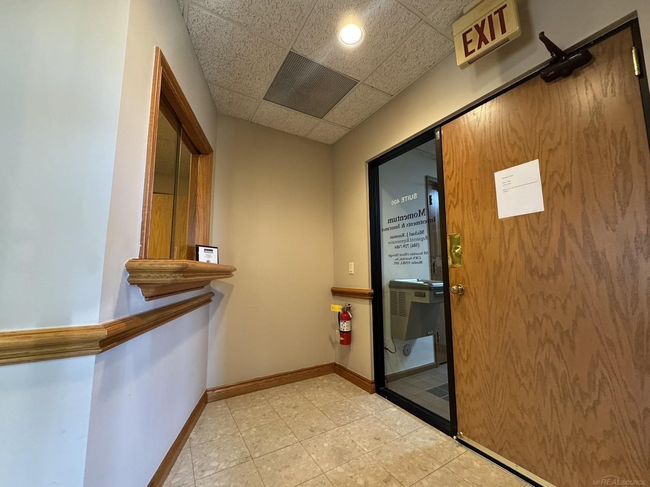 43120 Utica Rd - Photo 6 of 15