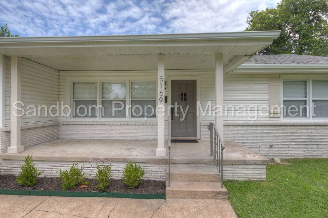 5169 S Troost Ave - Photo 2 of 18
