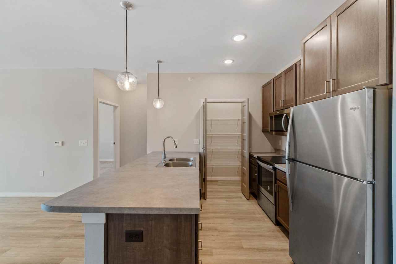 Silverthorne Flats - Photo 4 of 50