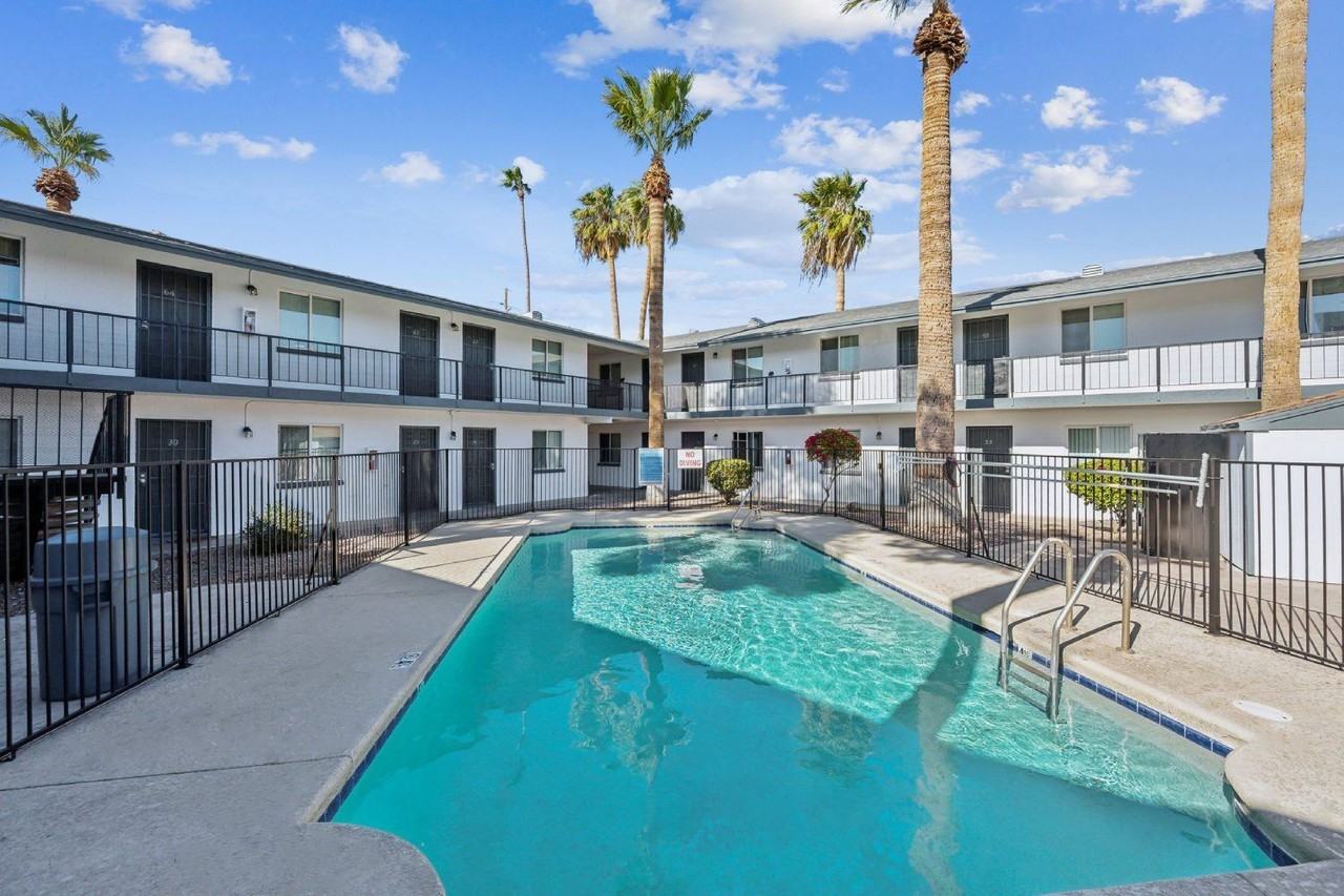 Canberra - Photo 3 of 16