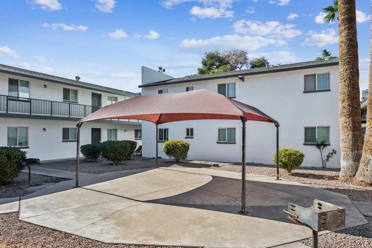 Canberra - Photo 4 of 16