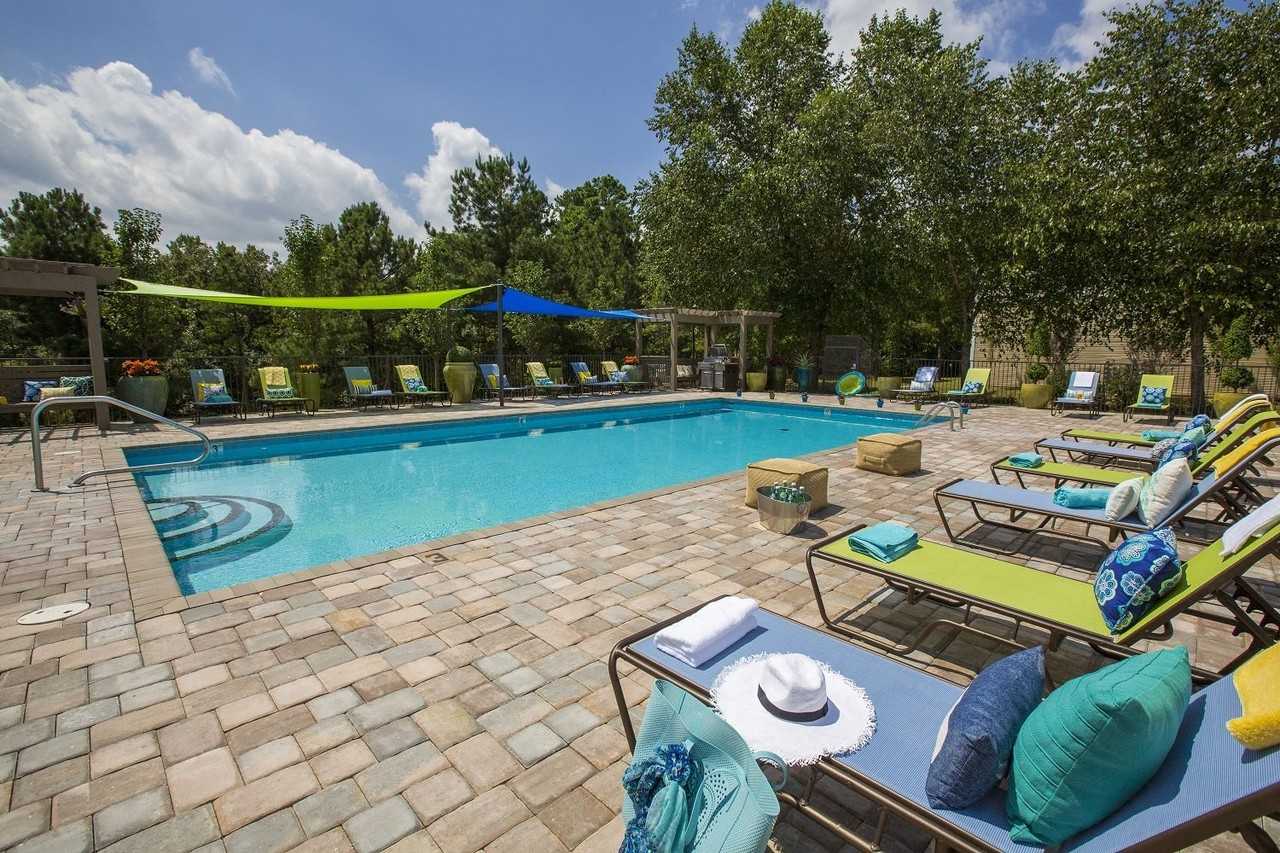 The Lexington Apartments - Photo 5 of 25