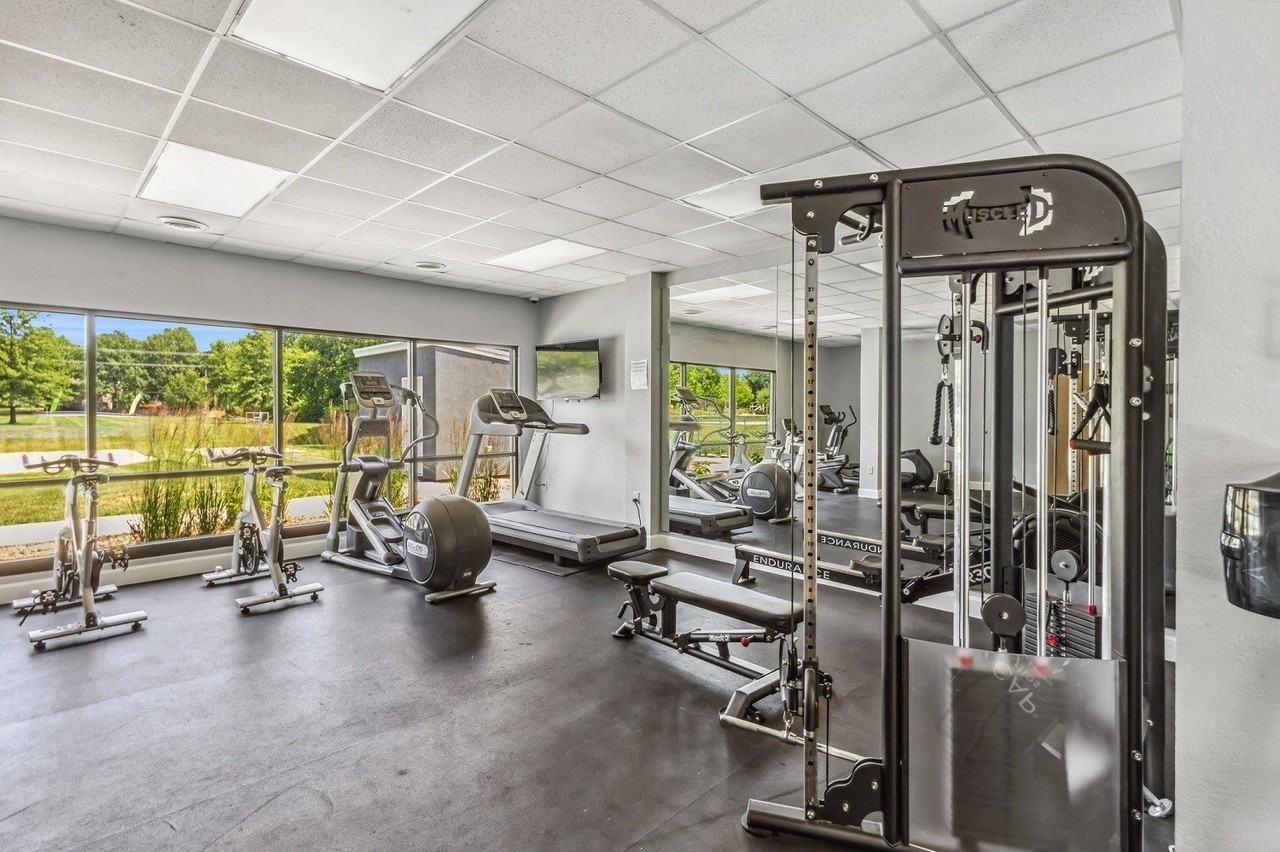 Wingfield Club - Photo 7 of 24