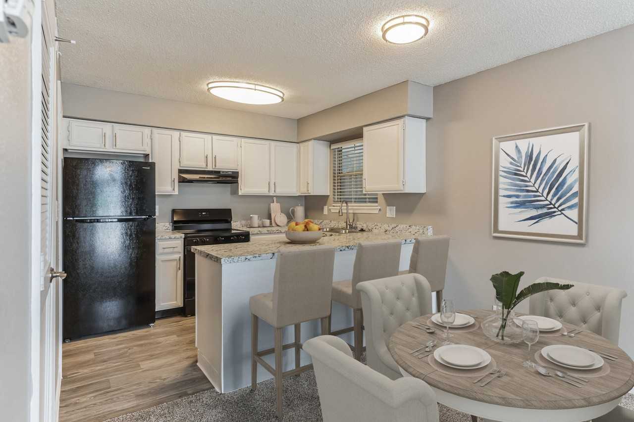 Pinehurst - Photo 3 of 23