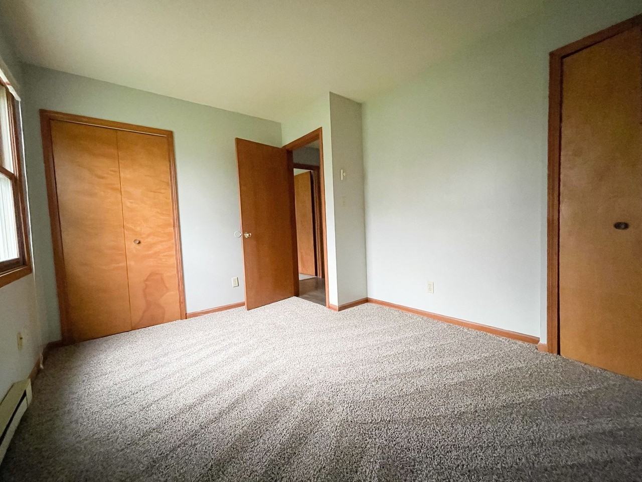 Spacious Northside Apartments - Photo 6 of 23