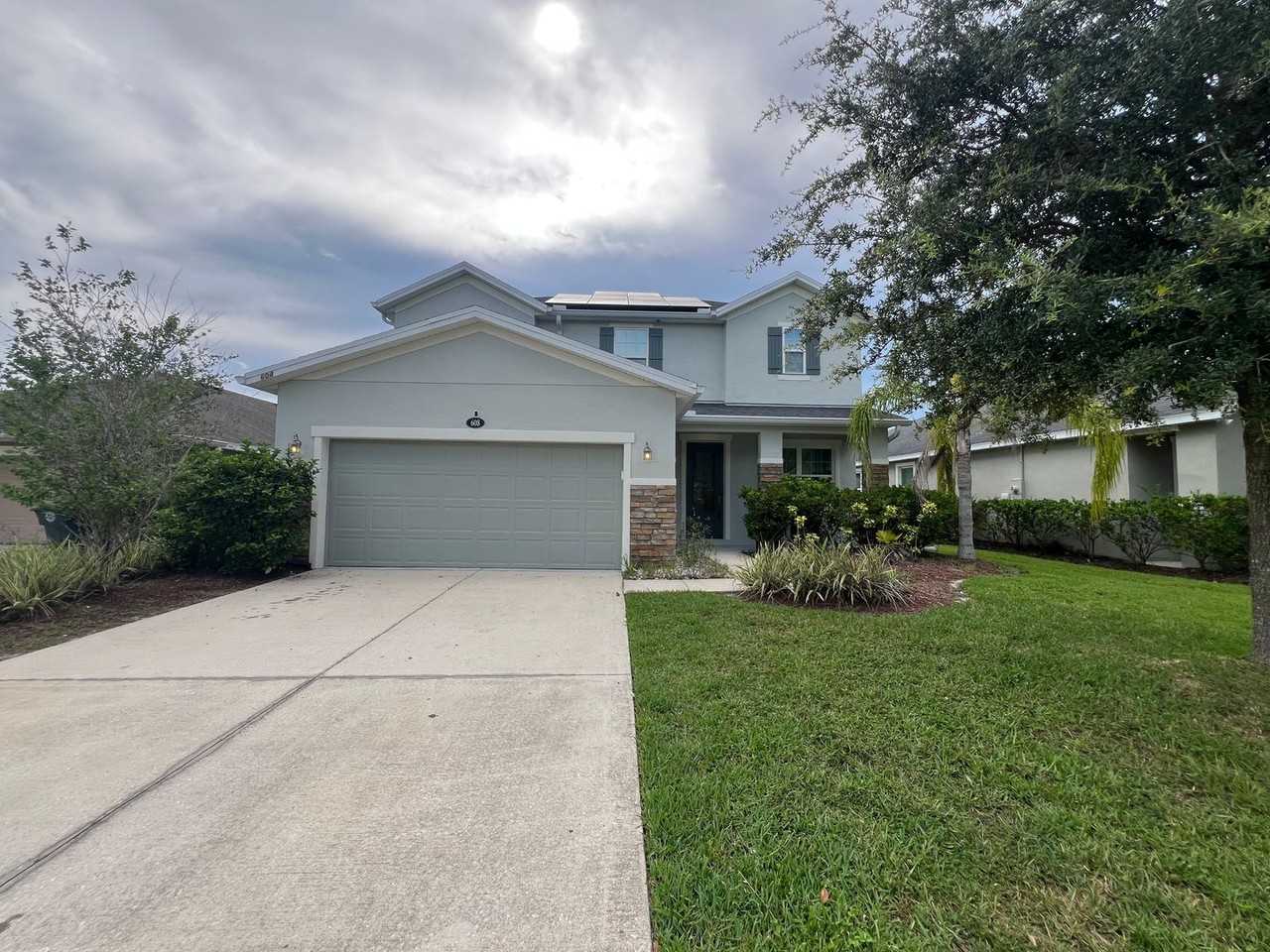 608 Champion Ridge Dr - Photo 2 of 41