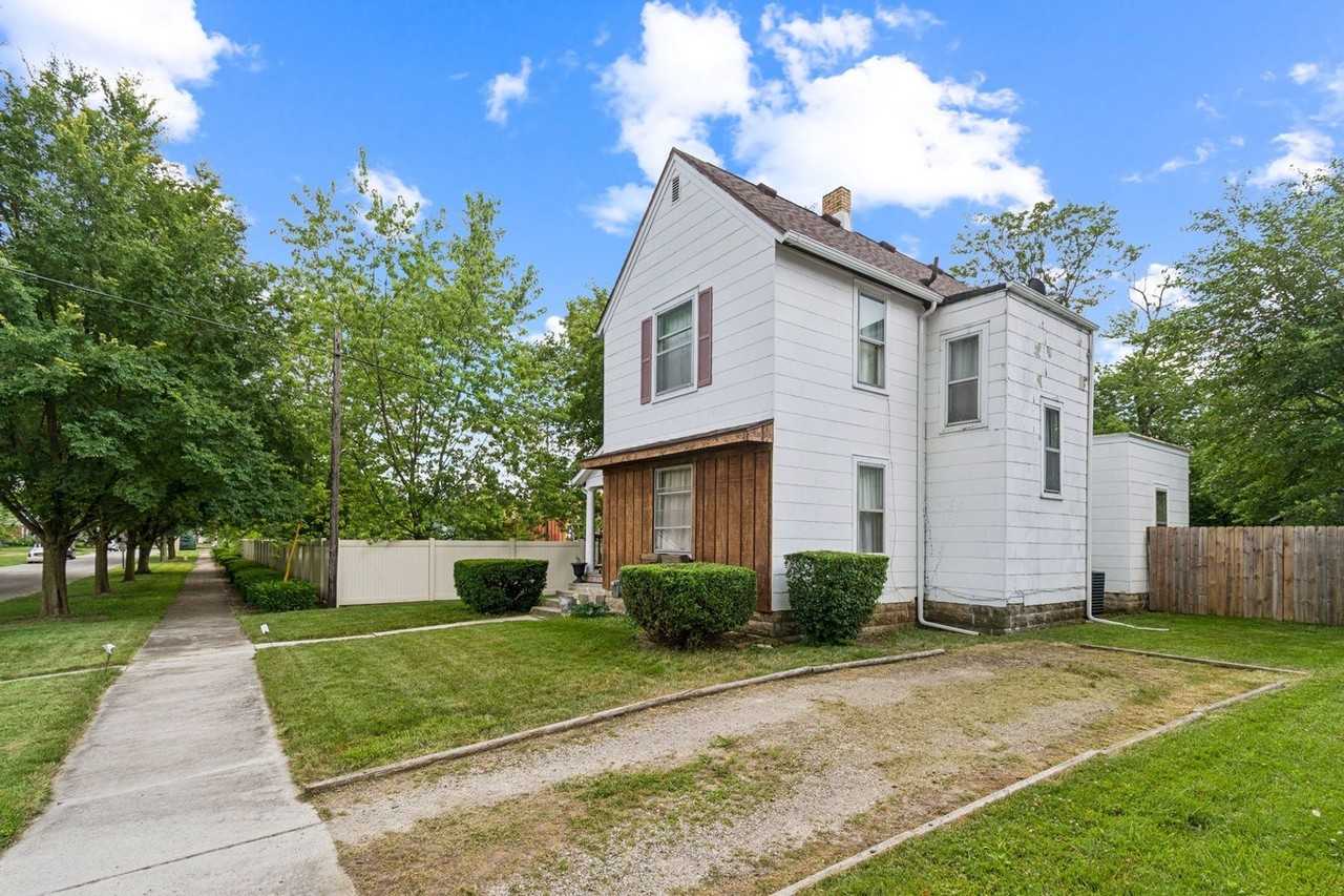 151 Elm St - Photo 2 of 32