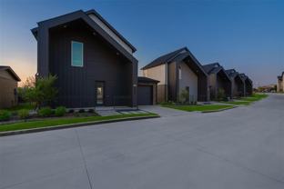 965 Duncan Perry Rd - Photo 1 of 1