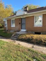 featured image of 4200 Van Buren St