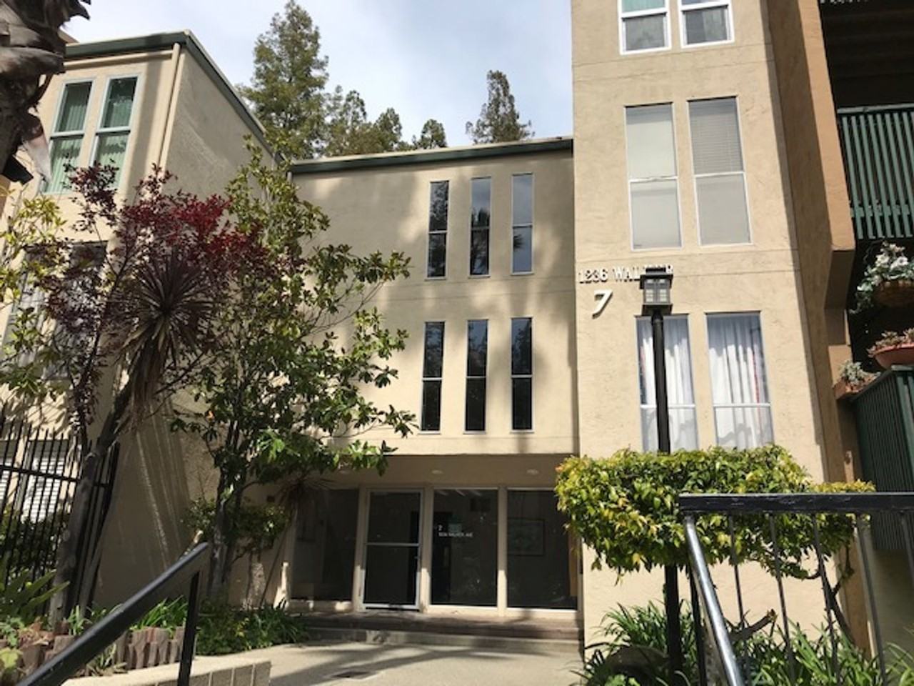 1236 Walker Ave #211