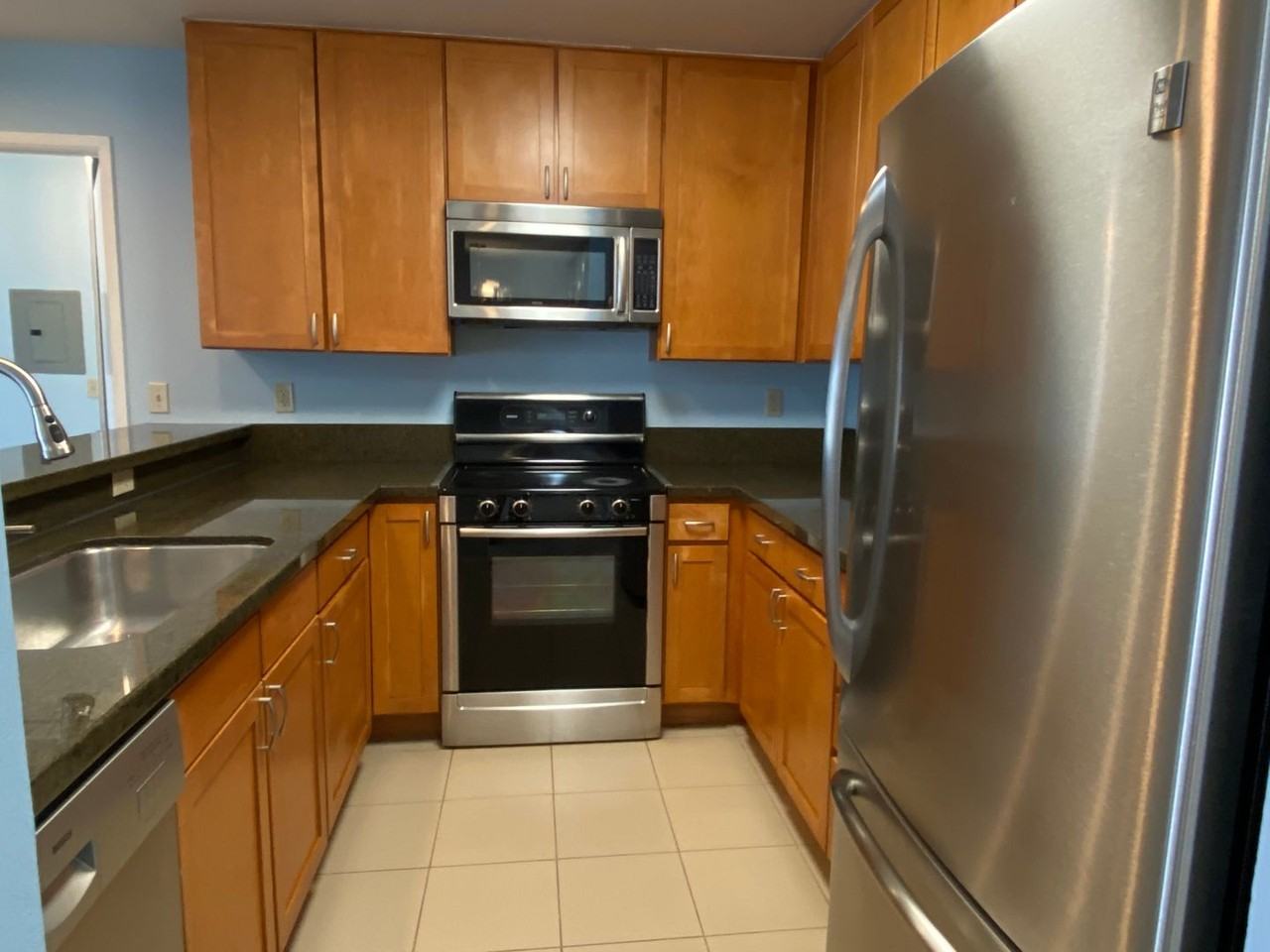 300 Murchison Dr #300 - Photo 7 of 35