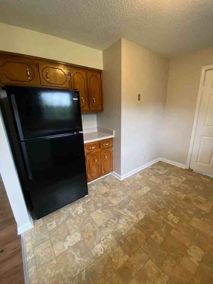 200 Hugh Hunter Road - Photo 3 of 16