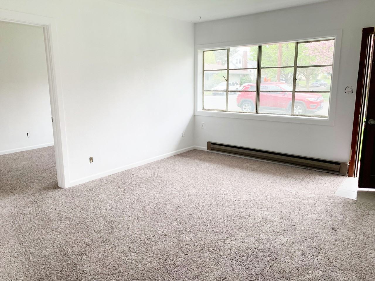 7536 Se Milwaukie Ave - Photo 2 of 11