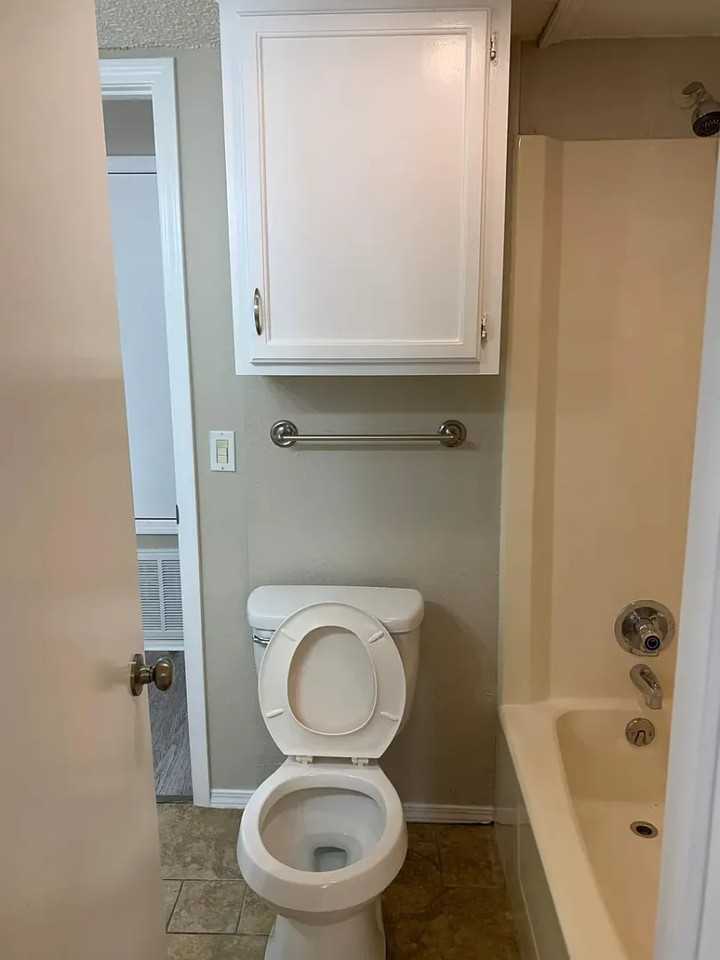 4728 S Ironwood Ave - Photo 7 of 10