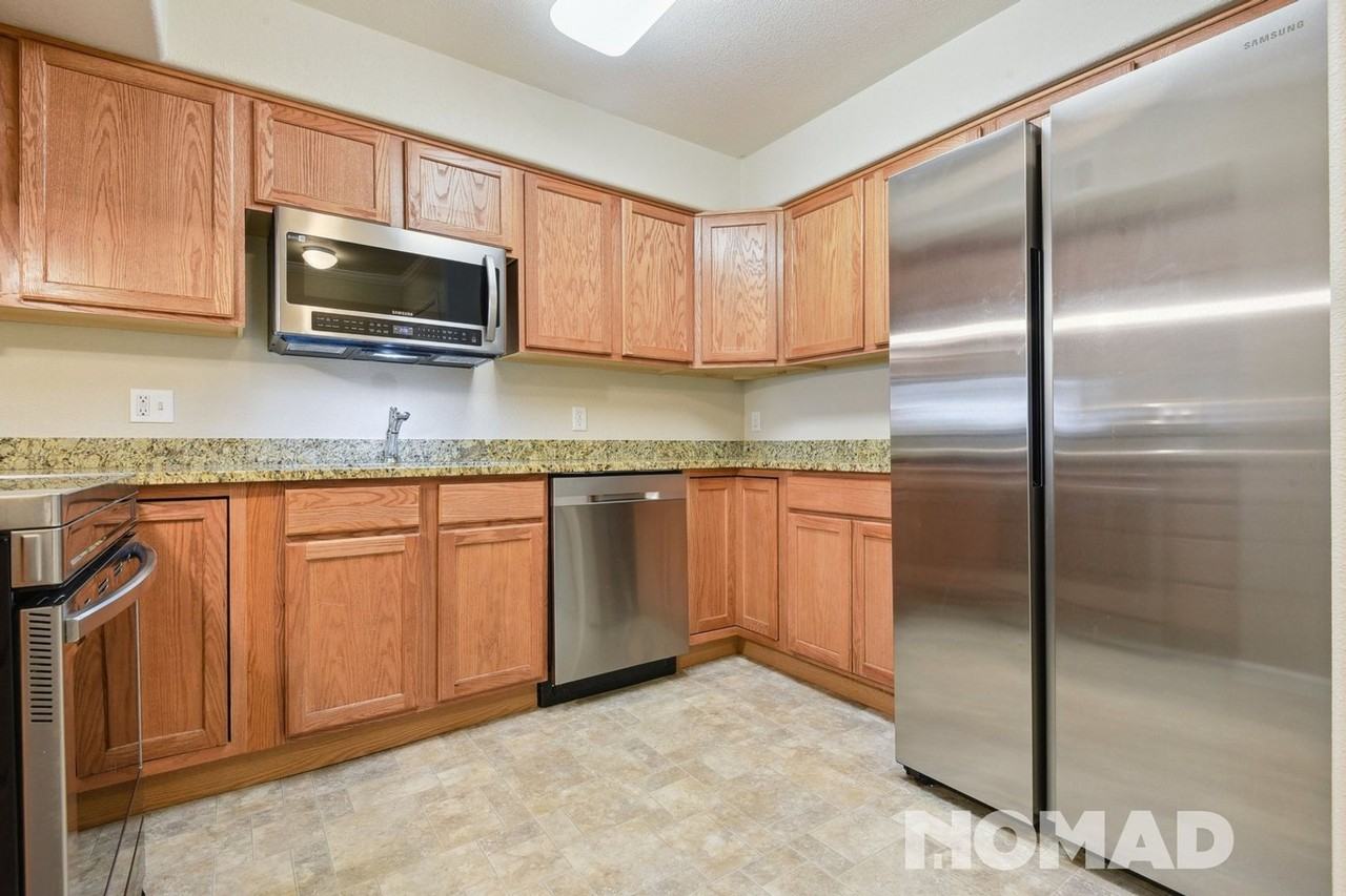 8690 Decatur St - Photo 2 of 27