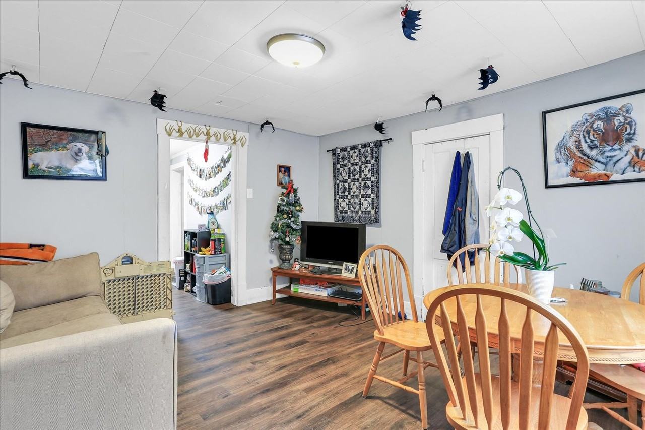 207 W William St #2 - Photo 5 of 14