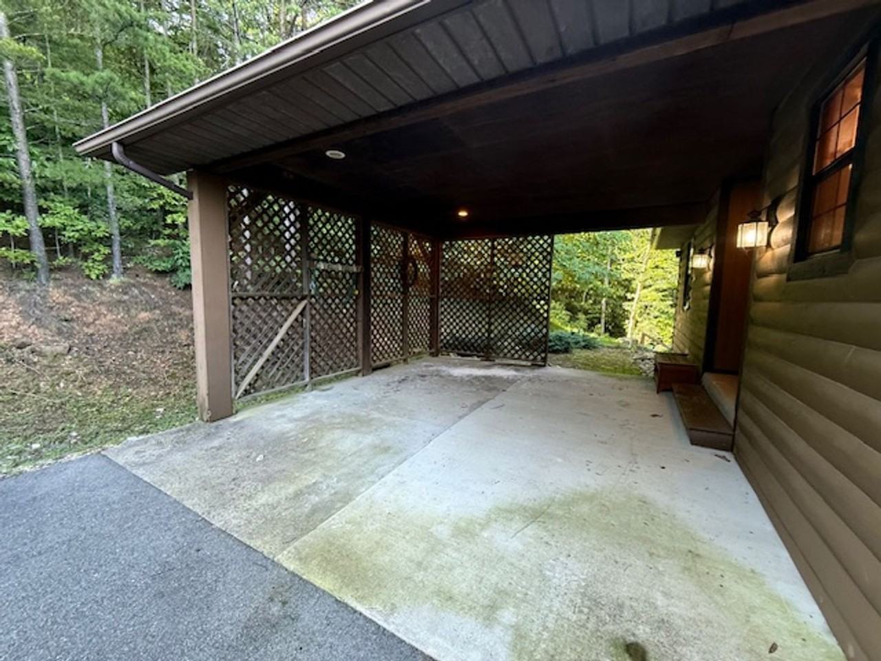 3850 Ravens Den Way - Photo 5 of 29
