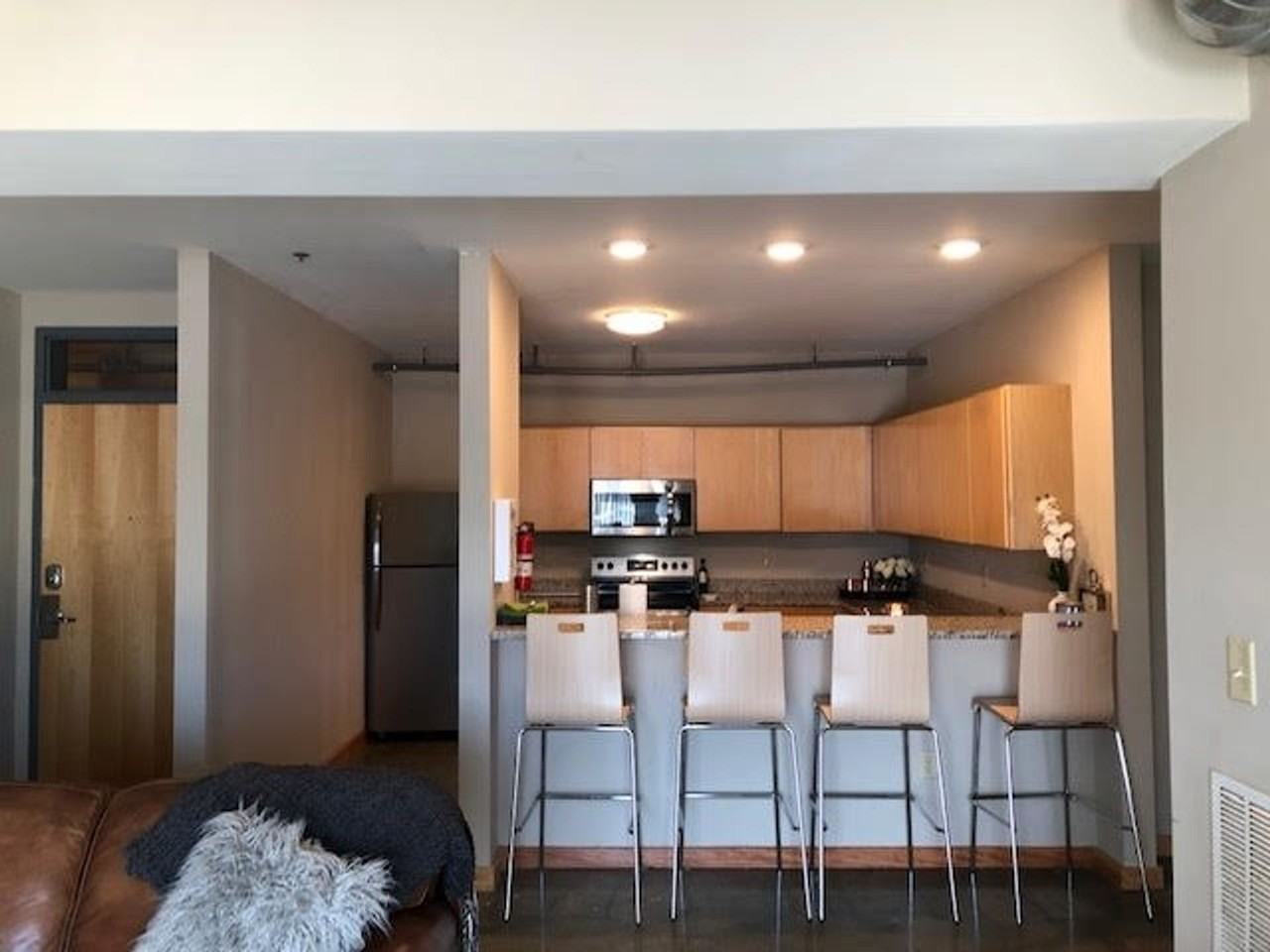 219 E 7th - Photo 3 of 11