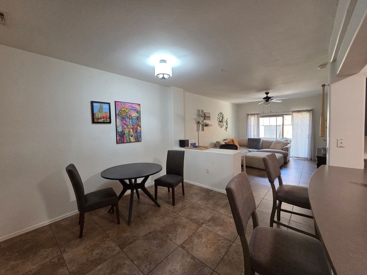 525 N Miller Rd #123 - Photo 3 of 20