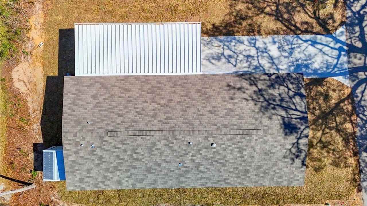 18079 Carrolwood Dr - Photo 3 of 34
