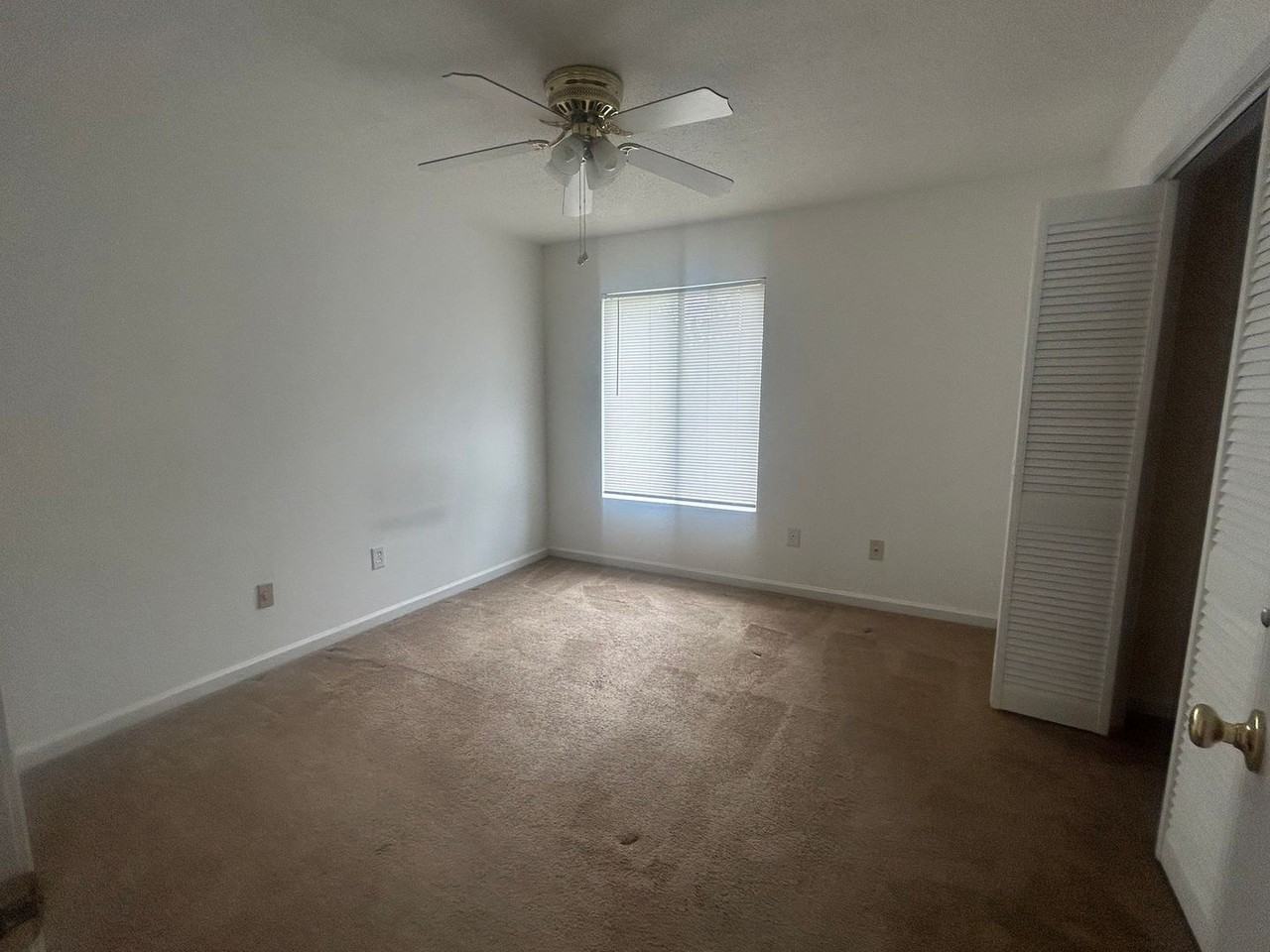 3235 W Wimbledon Dr - Photo 5 of 8