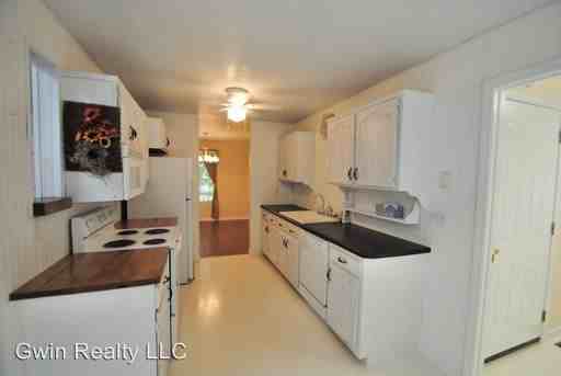 27 Briar Ct - Photo 3 of 5