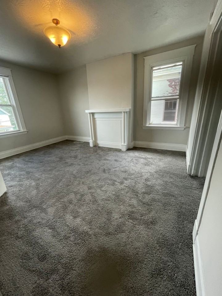 3727 Herbert Ave #2 - Photo 3 of 17
