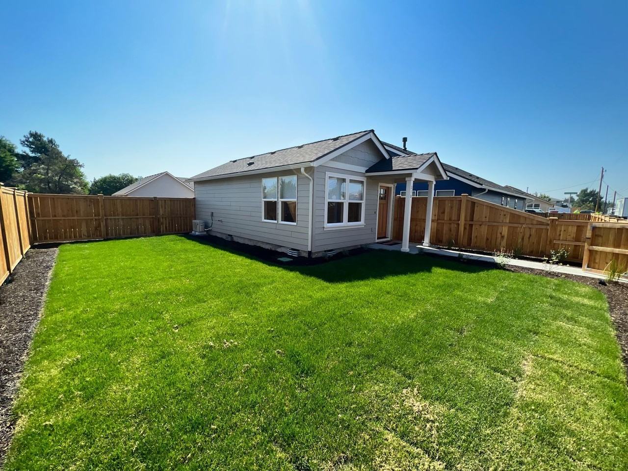 210 Sw 17th St - Photo 6 of 6