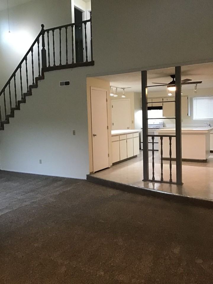 Beverly Ann Apartments - Photo 3 of 37