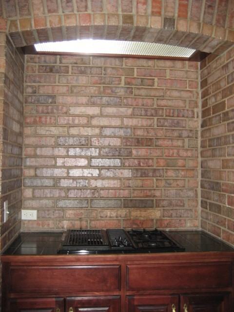 1011 Lairds Woods Cir - Photo 3 of 43