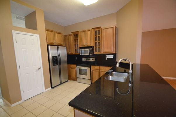 772 Andover Cir - Photo 2 of 9