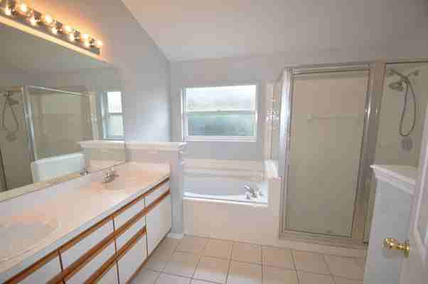 772 Andover Cir - Photo 5 of 9