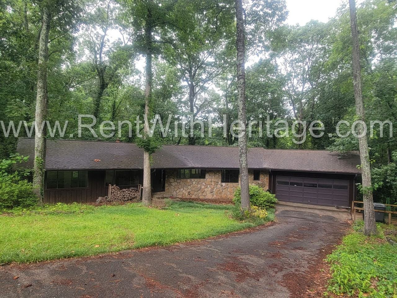 1050 Flamingo Dr - Photo 5 of 50