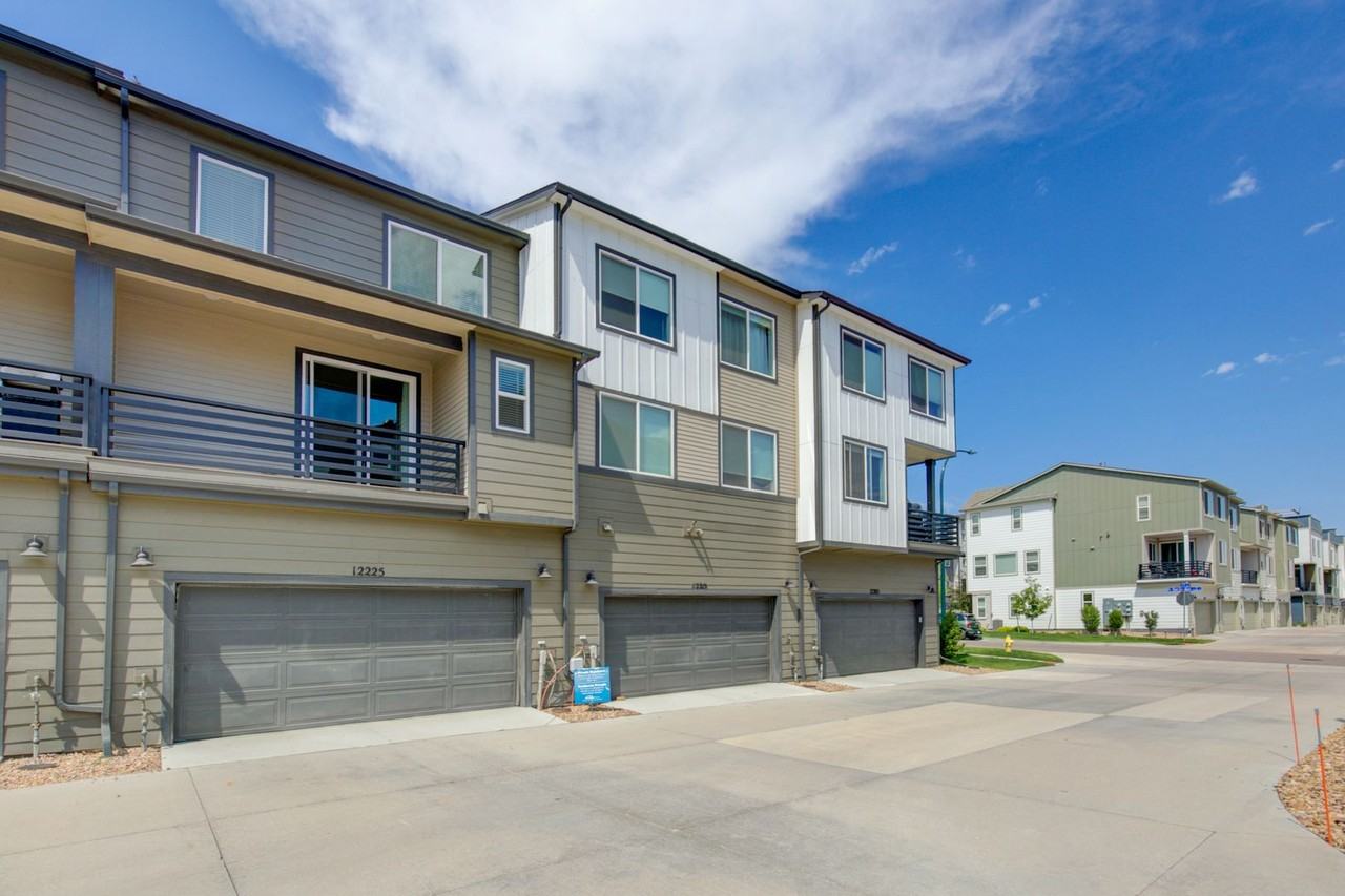 12225 W 57th Pl - Photo 3 of 23