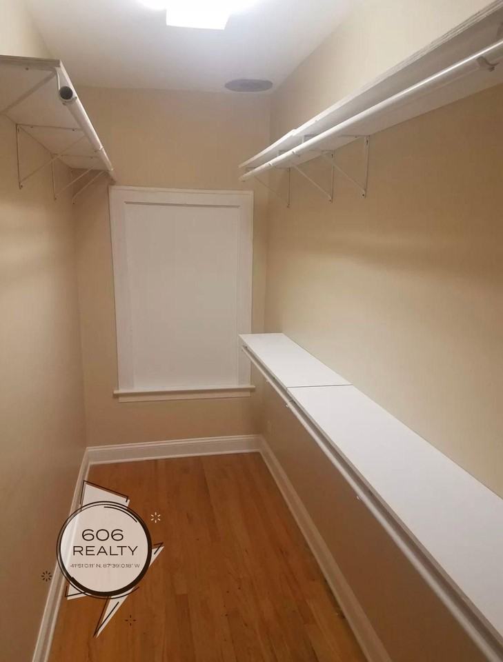 Beautiful Berwyn Apartments! - Photo 3 of 4