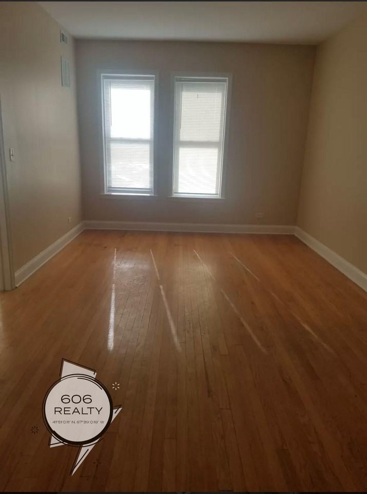 Beautiful Berwyn Apartments! - Photo 4 of 4