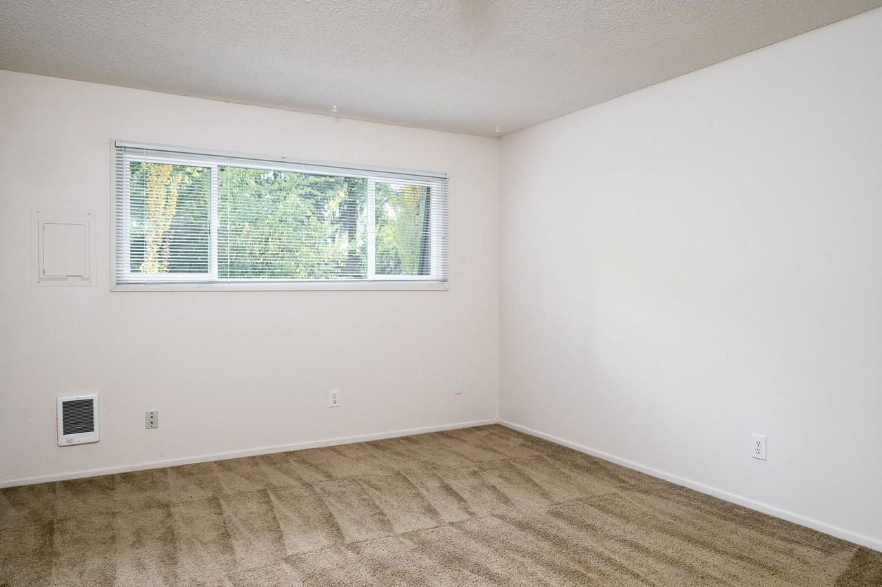 Sun Brook - Photo 5 of 7