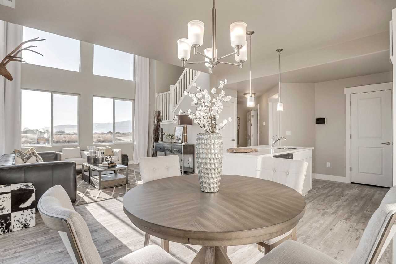 1941 S 1140 W - Photo 4 of 20